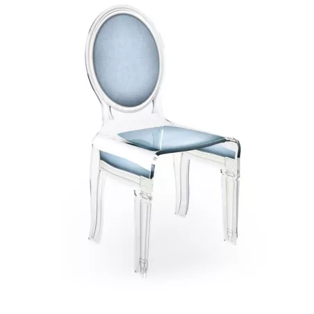 Dieciséis sillas transparentes de plexiglás Color Azul pastel
