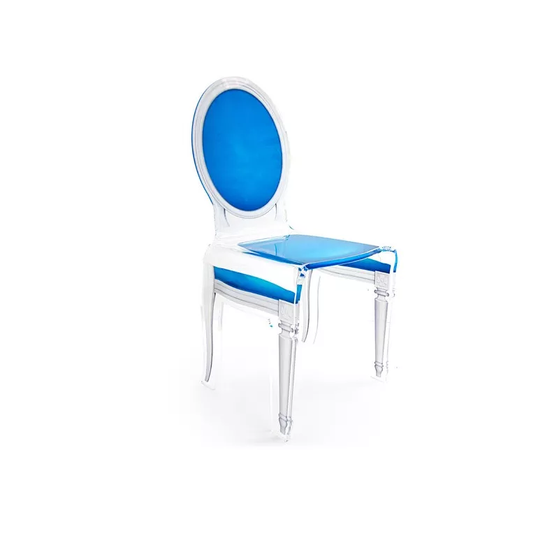 Dieciséis sillas transparentes de plexiglás Color Azul